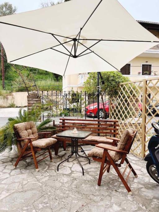 Akis Apartment Evropouloi 外观 照片
